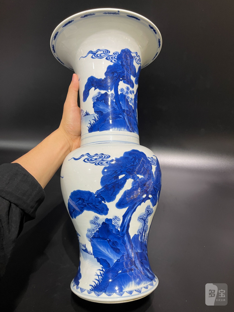 清康熙 青花山水鹤鹿同春凤尾尊 - 图6